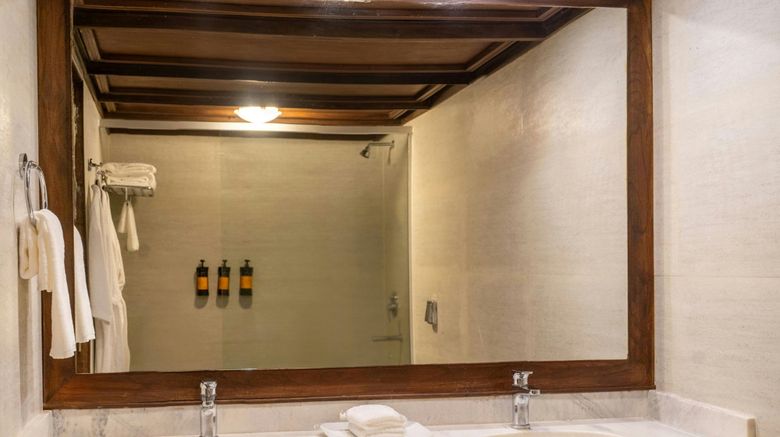 <b>Yacht and Golf Club Paraguay Room</b>. Images powered by <a href="https://www.leonardoworldwide.com/" title="Leonardo Worldwide" target="_blank">Leonardo</a>.