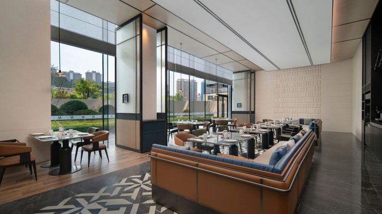 <b>Four Points Dalian Donggang Restaurant</b>. Images powered by <a href="https://www.leonardoworldwide.com/" title="Leonardo Worldwide" target="_blank">Leonardo</a>.