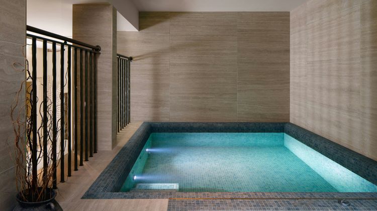 Montcalm Mayfair, Autograph Collection Pool