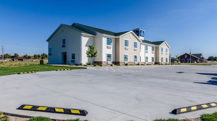 Cobblestone Inn & Suites Cambridge Exterior