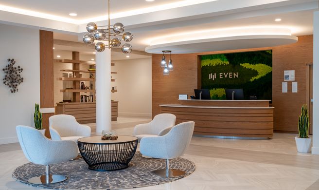 EVEN Hotel Sweetwater Doral Exterior