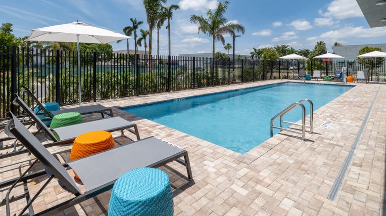 <b>EVEN Hotel Sweetwater Doral Pool</b>. Images powered by <a href="https://www.leonardoworldwide.com/" title="Leonardo Worldwide" target="_blank">Leonardo</a>.