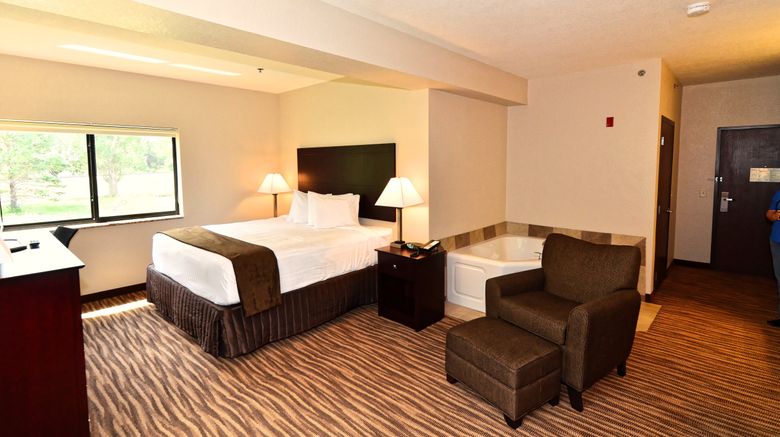 <b>Cobblestone Inn & Suites Clarion Suite</b>. Images powered by <a href="https://www.leonardoworldwide.com/" title="Leonardo Worldwide" target="_blank">Leonardo</a>.