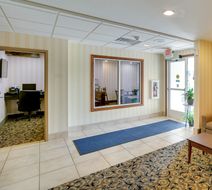 Cobblestone Inn & Suites Lobby