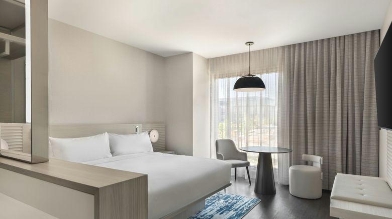 <b>AC Hotel Bentonville Room</b>. Images powered by <a href="https://www.leonardoworldwide.com/" title="Leonardo Worldwide" target="_blank">Leonardo</a>.