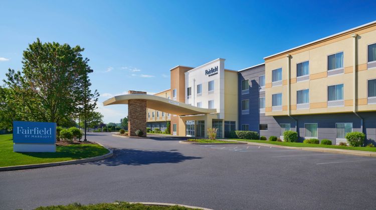 Fairfield Inn/Suites Reading Wyomissing Exterior