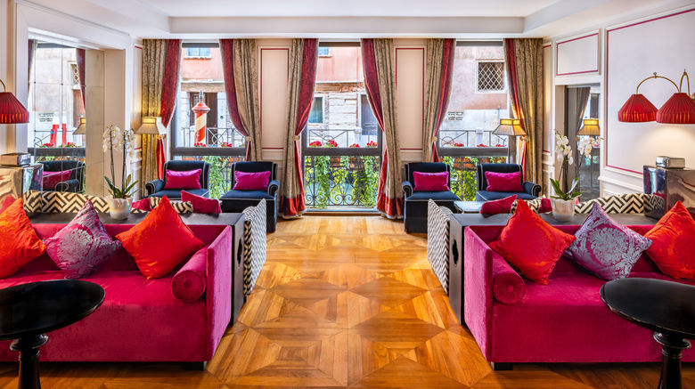 <b>Starhotels Splendid Venice Lobby</b>. Images powered by <a href="https://www.leonardoworldwide.com/" title="Leonardo Worldwide" target="_blank">Leonardo</a>.
