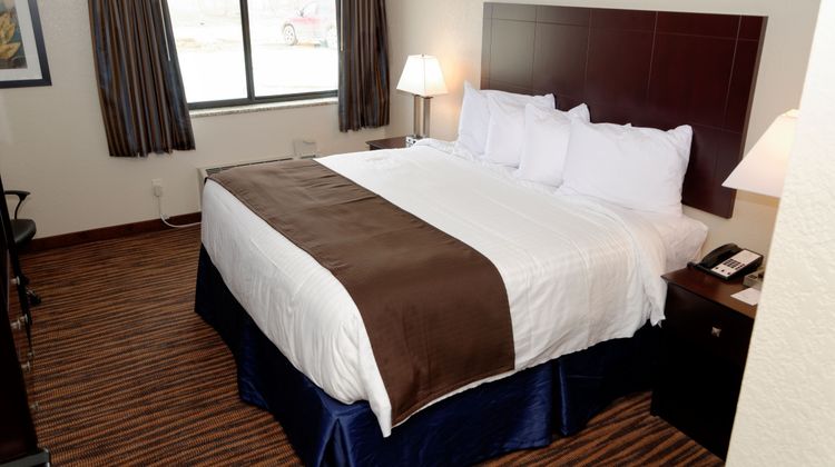 Cobblestone Inn & Suites Oak Ridge Room