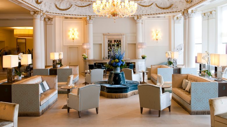 <b>Starhotels Savoia Excelsior Palace Lobby</b>. Images powered by <a href="https://www.leonardoworldwide.com/" title="Leonardo Worldwide" target="_blank">Leonardo</a>.