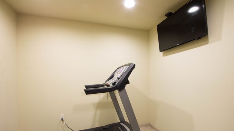 Cobblestone Inn & Suites Eads Health Club