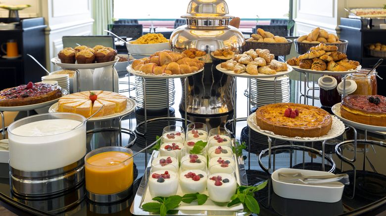 <b>Starhotels Savoia Excelsior Palace Restaurant</b>. Images powered by <a href="https://www.leonardoworldwide.com/" title="Leonardo Worldwide" target="_blank">Leonardo</a>.