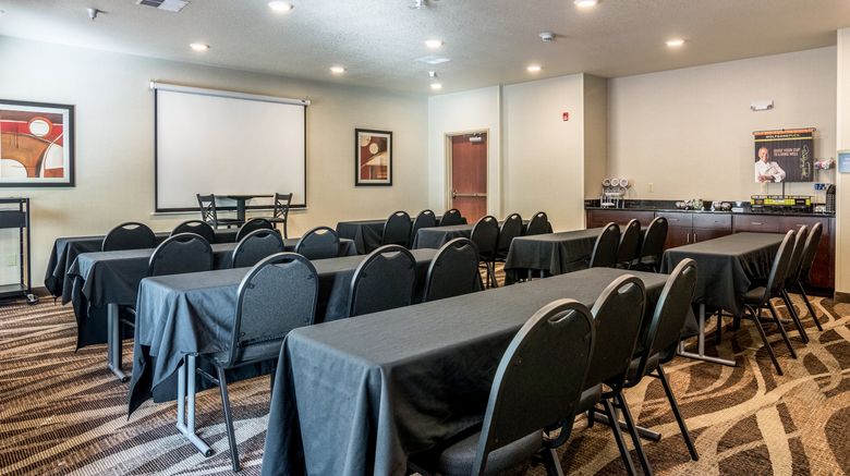 <b>Cobblestone Hotel & Suites Erie Meeting</b>. Images powered by <a href="https://www.leonardoworldwide.com/" title="Leonardo Worldwide" target="_blank">Leonardo</a>.
