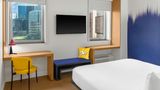 <b>aloft New York Brooklyn Room</b>. Images powered by <a href="https://www.leonardoworldwide.com/" title="Leonardo Worldwide" target="_blank">Leonardo</a>.