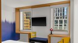 <b>aloft New York Brooklyn Suite</b>. Images powered by <a href="https://www.leonardoworldwide.com/" title="Leonardo Worldwide" target="_blank">Leonardo</a>.