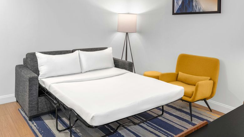 <b>aloft New York Brooklyn Suite</b>. Images powered by <a href="https://www.leonardoworldwide.com/" title="Leonardo Worldwide" target="_blank">Leonardo</a>.