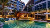 La Green Hotel & Residence Pool