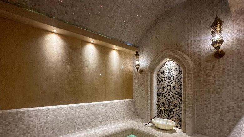 <b>La Green Hotel & Residence Spa</b>. Images powered by <a href="https://www.leonardoworldwide.com/" title="Leonardo Worldwide" target="_blank">Leonardo</a>.