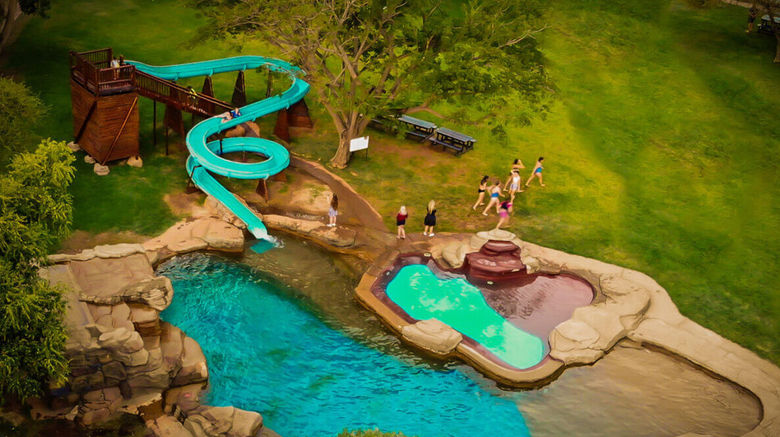<b>Seasons Golf Leisure Spa Pool</b>. Images powered by <a href="https://www.leonardoworldwide.com/" title="Leonardo Worldwide" target="_blank">Leonardo</a>.