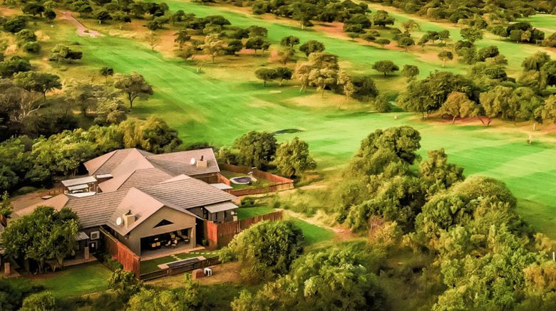 Seasons Golf Leisure Spa Exterior. Images powered by <a href="https://www.leonardoworldwide.com" target="_blank" rel="noopener">Leonardo</a>.