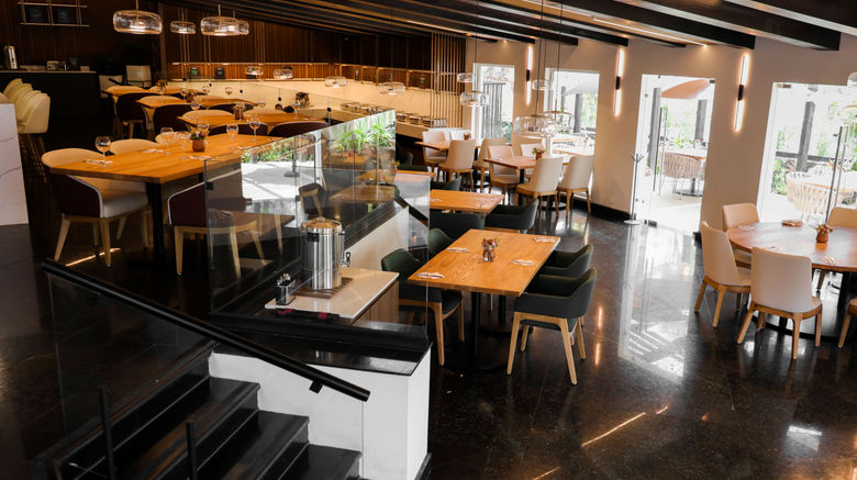 <b>Holiday Inn Durango Restaurant</b>. Images powered by <a href="https://www.leonardoworldwide.com/" title="Leonardo Worldwide" target="_blank">Leonardo</a>.