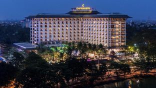Chatrium Hotel Royal Lake Yangon