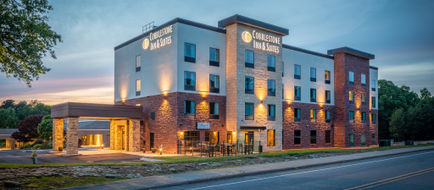 Cobblestone Inn & Suites Fairfield Bay Exterior