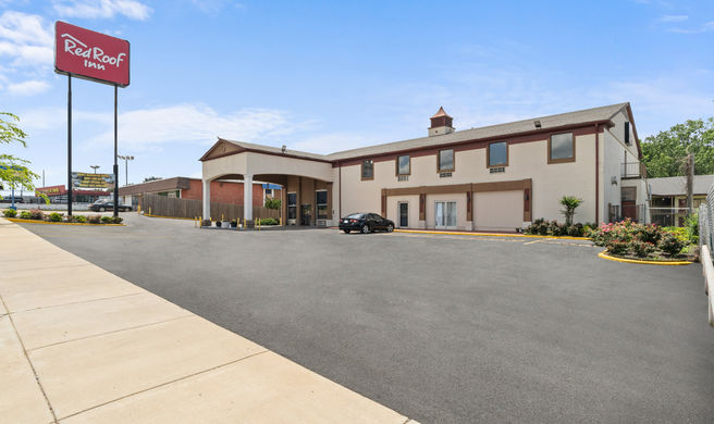 Red Roof Inn Memphis - Graceland Airport Exterior