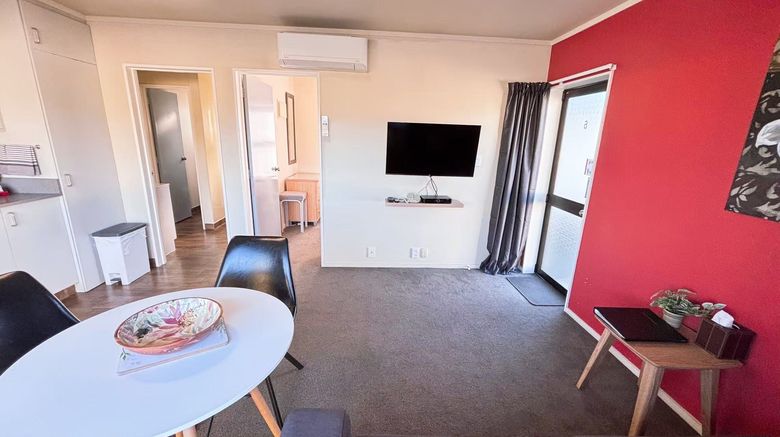 <b>Arcadia Motel Room</b>. Images powered by <a href="https://www.leonardoworldwide.com/" title="Leonardo Worldwide" target="_blank">Leonardo</a>.
