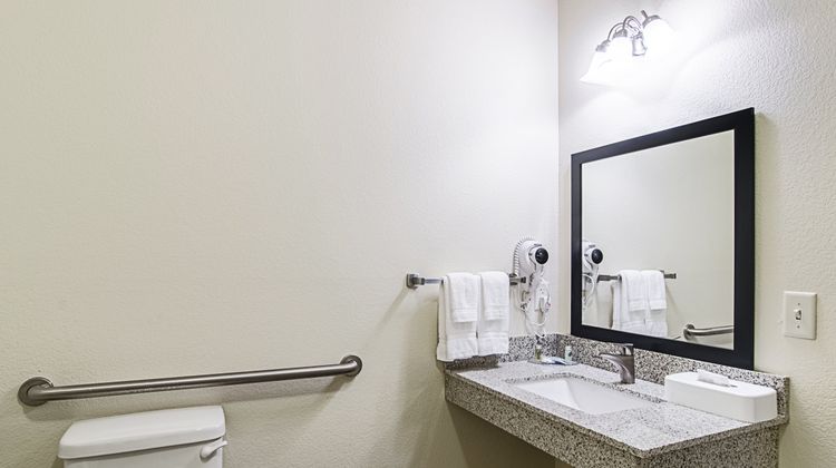 Cobblestone Inn & Suites Guernsey Other