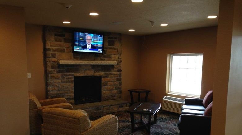 <b>Cobblestone Inn & Suites Lobby</b>. Images powered by <a href="https://www.leonardoworldwide.com/" title="Leonardo Worldwide" target="_blank">Leonardo</a>.