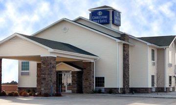 Cobblestone Inn & Suites