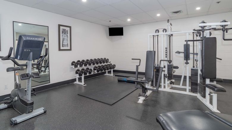 <b>Sandman Signature Hotel & Rst Vancouver Health Club</b>. Images powered by <a href="https://www.leonardoworldwide.com/" title="Leonardo Worldwide" target="_blank">Leonardo</a>.