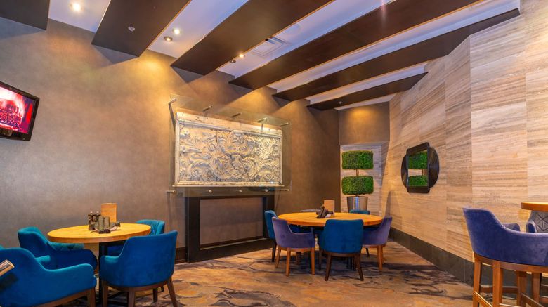 <b>Sandman Signature Hotel & Rst Vancouver Restaurant</b>. Images powered by <a href="https://www.leonardoworldwide.com/" title="Leonardo Worldwide" target="_blank">Leonardo</a>.