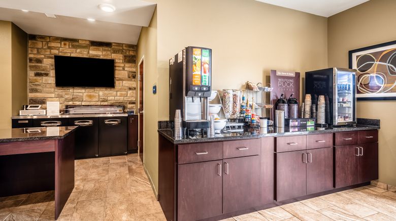 <b>Cobblestone Inn & Suites Restaurant</b>. Images powered by <a href="https://www.leonardoworldwide.com/" title="Leonardo Worldwide" target="_blank">Leonardo</a>.