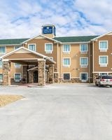 Cobblestone Inn & Suites
