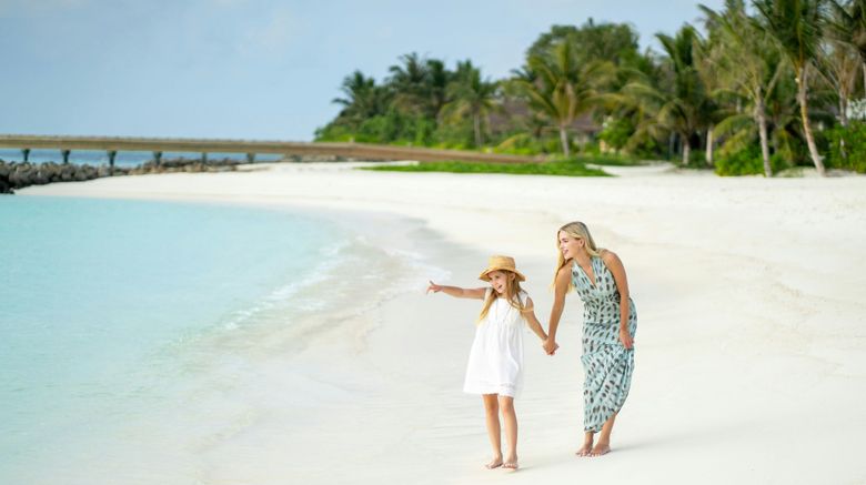 <b>JW Marriott Kaafu Atoll Island Recreation</b>. Images powered by <a href="https://www.leonardoworldwide.com/" title="Leonardo Worldwide" target="_blank">Leonardo</a>.