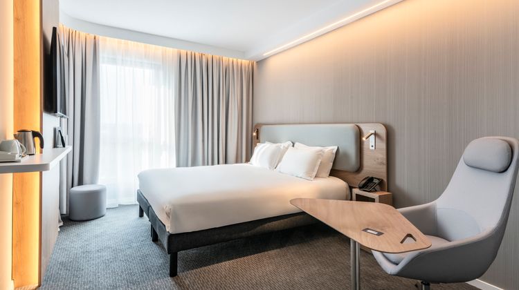 Holiday Inn Express & Suites Reims Room