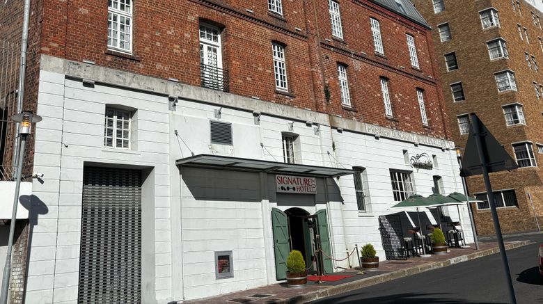 <b>Signature Lux Hotel by ONOMO, Waterfront Exterior</b>. Images powered by <a href="https://www.leonardoworldwide.com/" title="Leonardo Worldwide" target="_blank">Leonardo</a>.