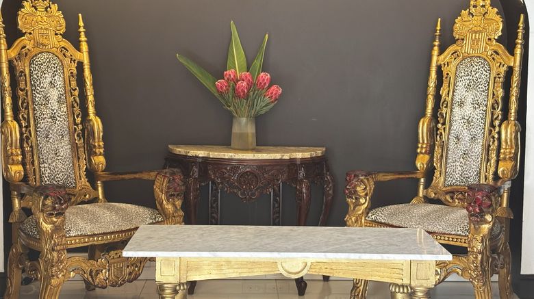 <b>Signature Lux Hotel by ONOMO, Waterfront Lobby</b>. Images powered by <a href="https://www.leonardoworldwide.com/" title="Leonardo Worldwide" target="_blank">Leonardo</a>.