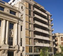 Hotel Adonis Capital Exterior