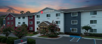 Candlewood Suites Southpoint Exterior