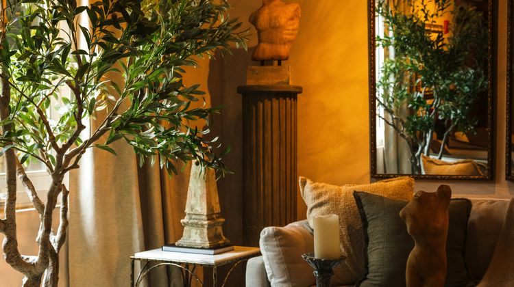 O:live Boutique Hotel Lobby