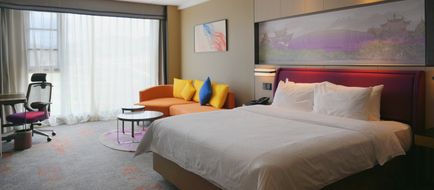 Hampton by Hilton Kunming South Station Room