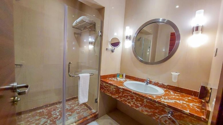 <b>Helnan Dreamland Hotel & Conference Ctr Room</b>. Images powered by <a href="https://www.leonardoworldwide.com/" title="Leonardo Worldwide" target="_blank">Leonardo</a>.