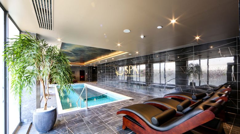 <b>The Ebrington Hotel Spa</b>. Images powered by <a href="https://www.leonardoworldwide.com/" title="Leonardo Worldwide" target="_blank">Leonardo</a>.