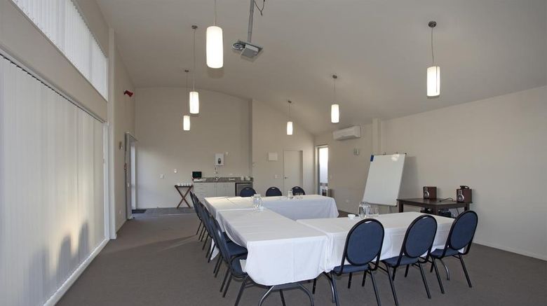 <b>Atrium On Ulster Room</b>. Images powered by <a href="https://www.leonardoworldwide.com/" title="Leonardo Worldwide" target="_blank">Leonardo</a>.