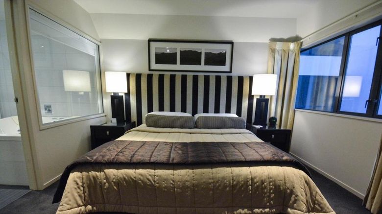 <b>Chateau Marlborough Room</b>. Images powered by <a href="https://www.leonardoworldwide.com/" title="Leonardo Worldwide" target="_blank">Leonardo</a>.