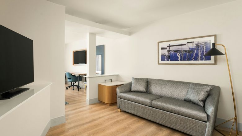 <b>Fairfield Inn & Suites Jacksonville Blvd Room</b>. Images powered by <a href="https://www.leonardoworldwide.com/" title="Leonardo Worldwide" target="_blank">Leonardo</a>.