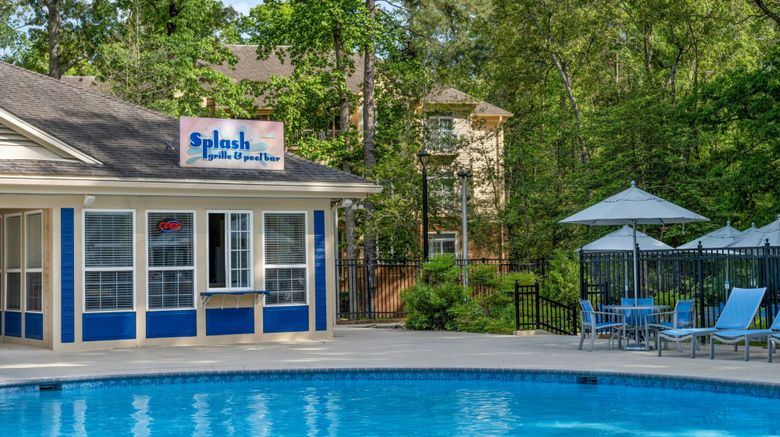 <b>Marriott's Manor Club at Ford's Colony Pool</b>. Images powered by <a href="https://www.leonardoworldwide.com/" title="Leonardo Worldwide" target="_blank">Leonardo</a>.