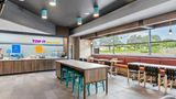 Tru by Hilton Kansas City Airport Restaurant